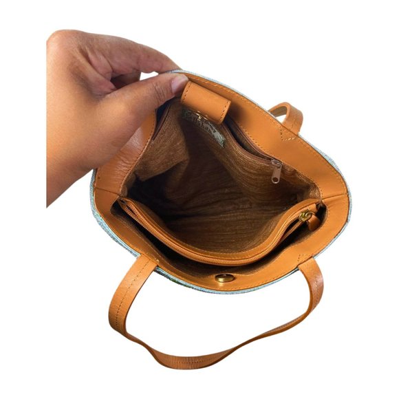 Tommy Bahama Hibiscus Beaded Tropical Purse Handbag MINT - Picture 4 of 7